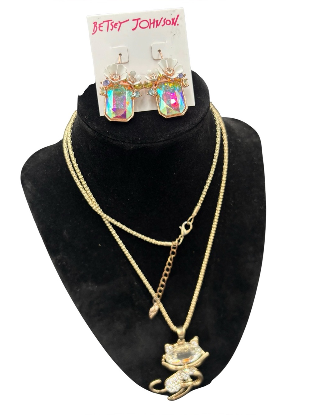 Betsey Johnson Jewelry Bundle – Crystal Cat Necklace + NWT Floral earrings - Picture 3 of 11